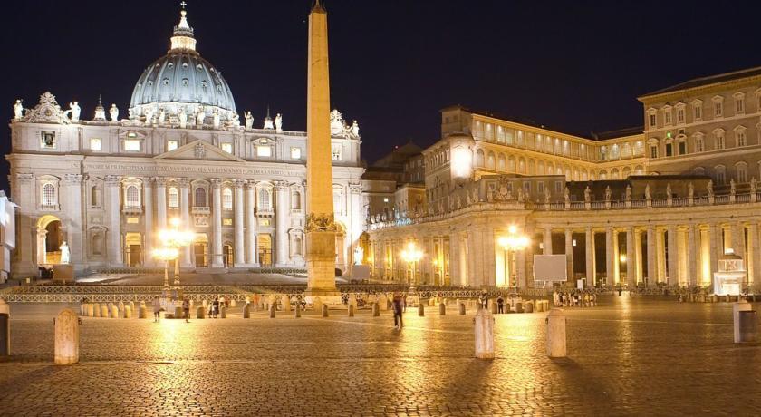 Anna A San Pietro Holiday House Rome Buitenkant foto